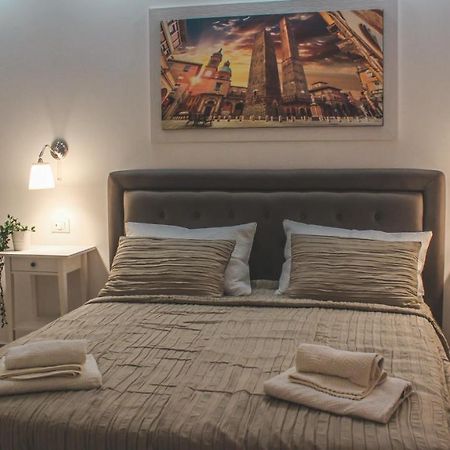 B&B Bologna Station Bagian luar foto